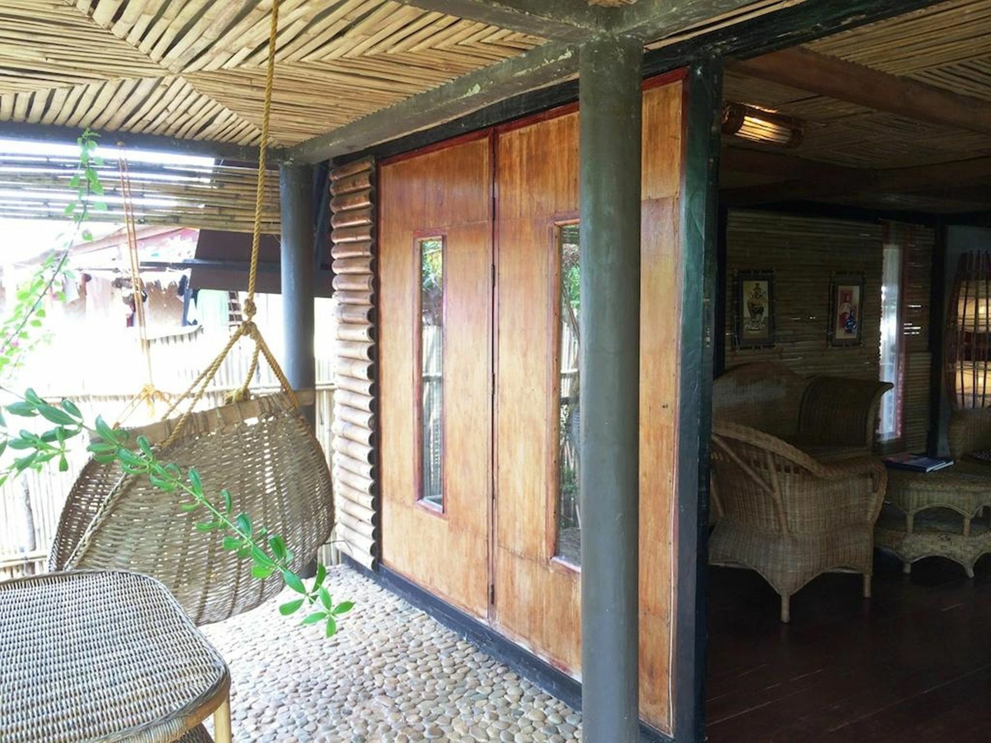 The Village House Puerto Princesa Extérieur photo