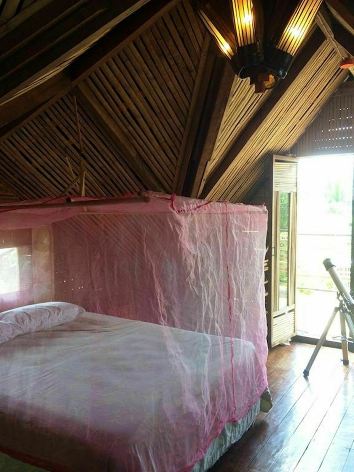 The Village House Puerto Princesa Extérieur photo