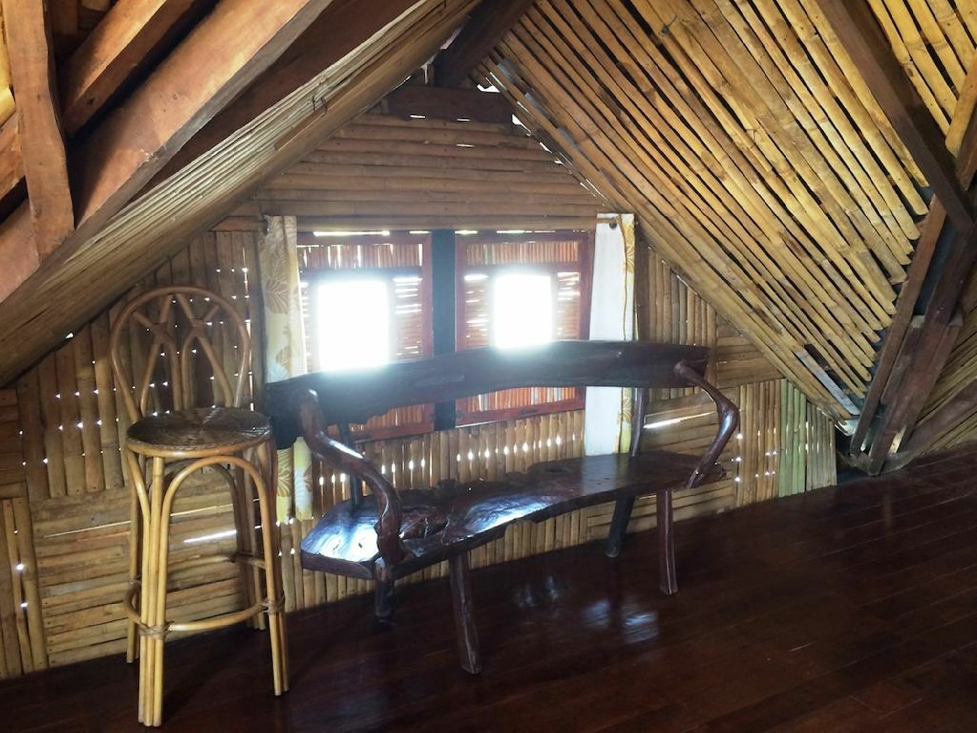 The Village House Puerto Princesa Extérieur photo