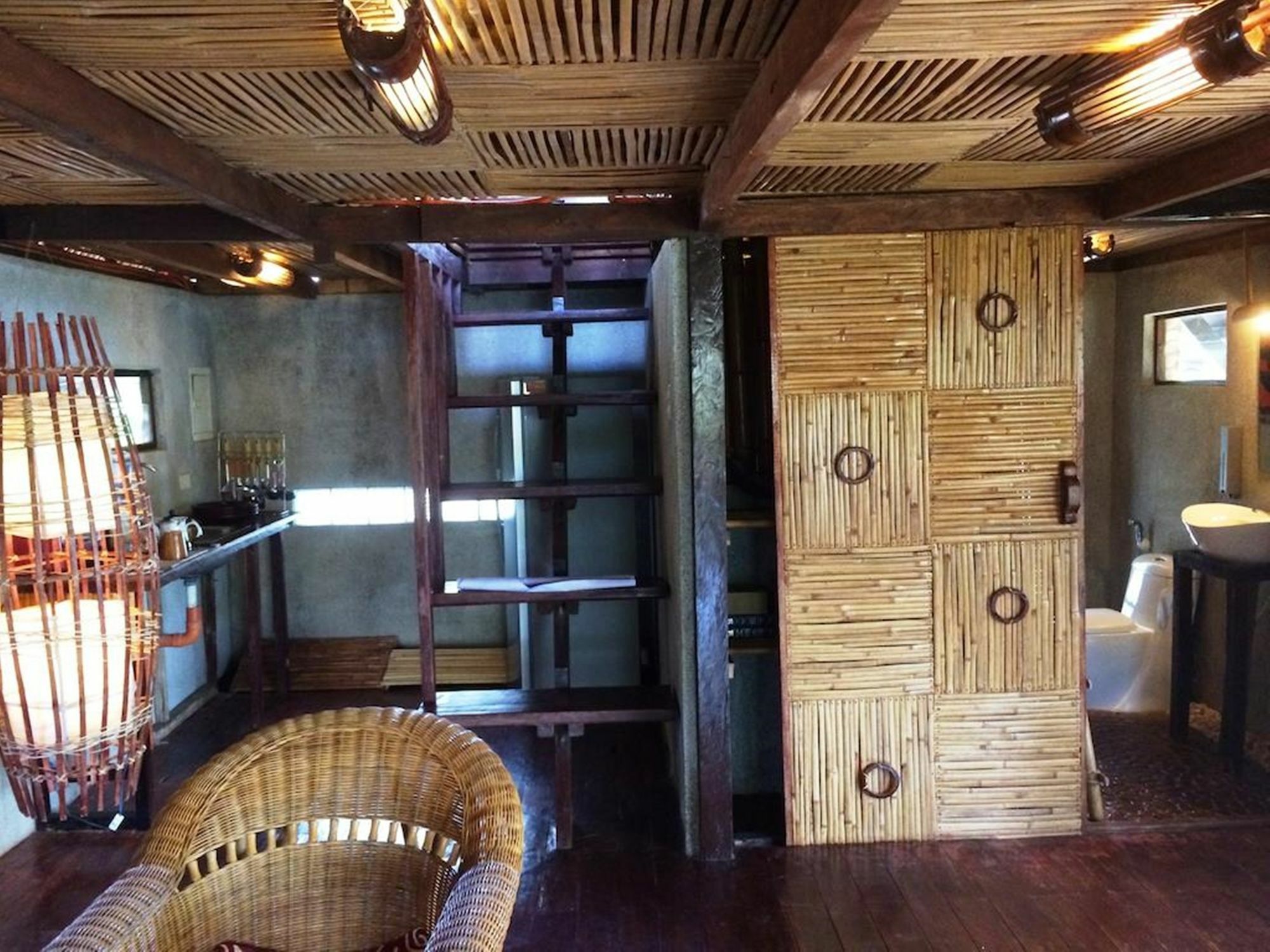 The Village House Puerto Princesa Extérieur photo